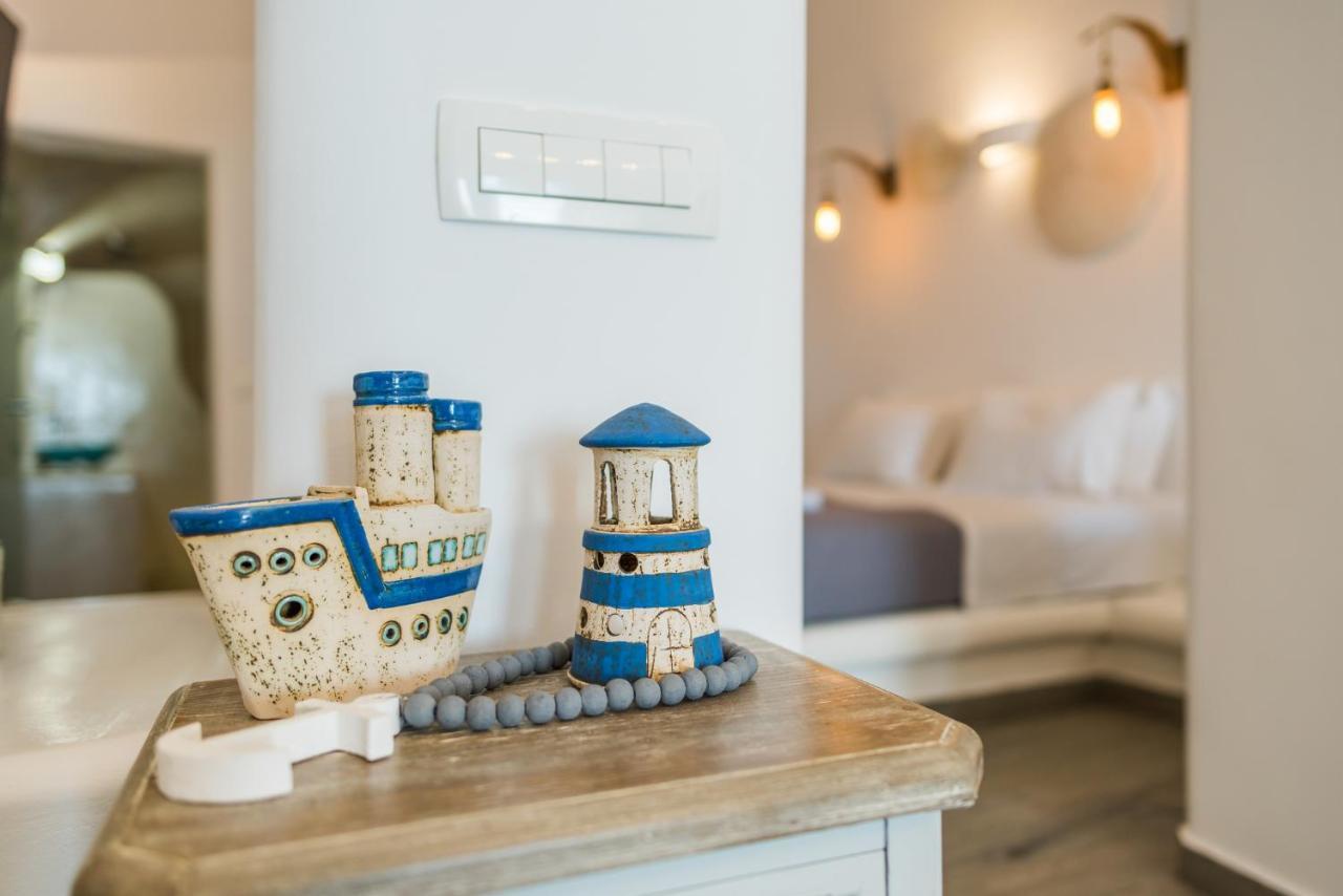 Angel Luxury Suites Фира Екстериор снимка